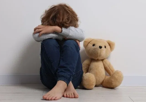 如何发现、干预5-12岁儿童的焦虑问题